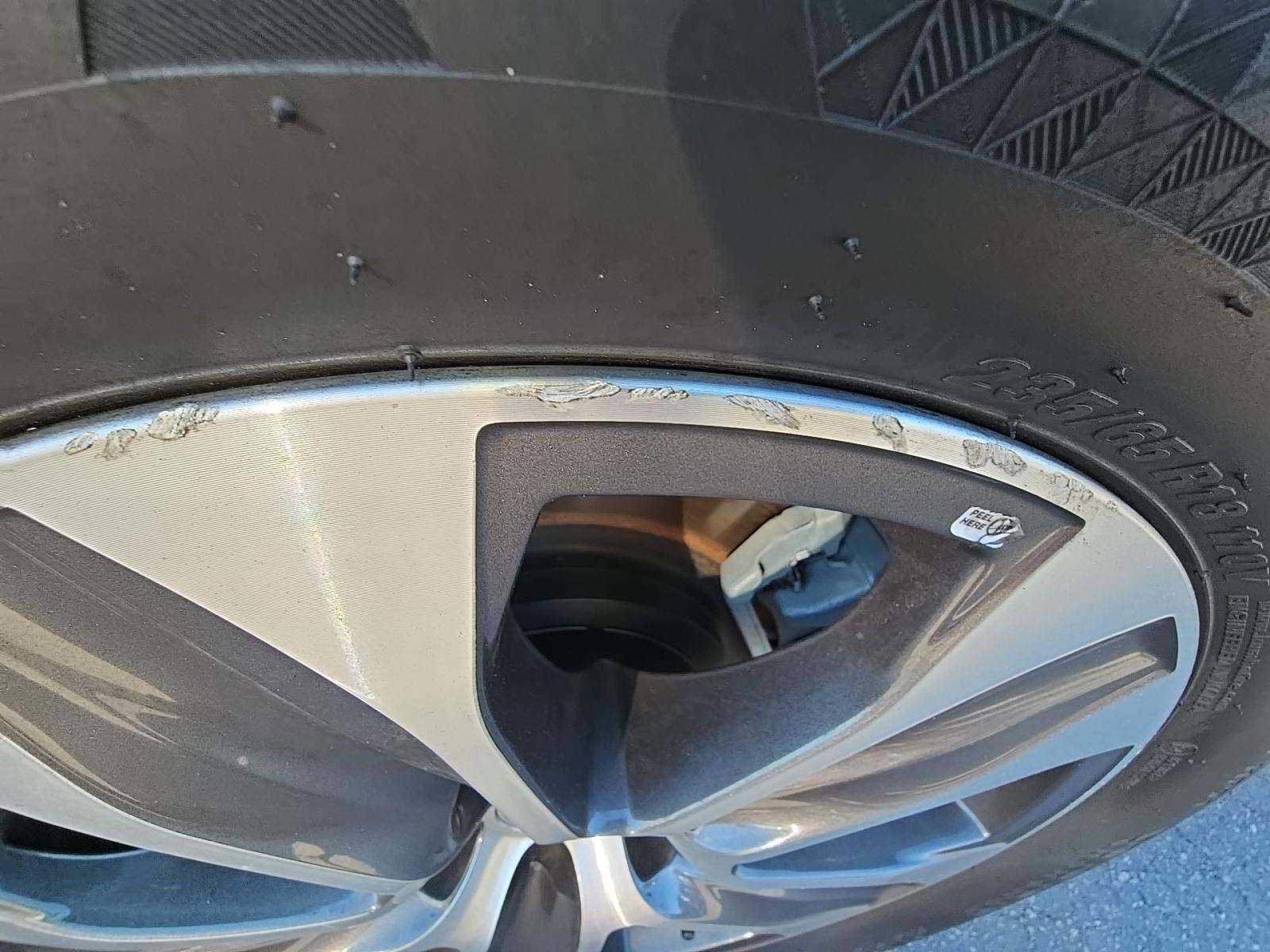 2023 Toyota Highlander XLE FWD