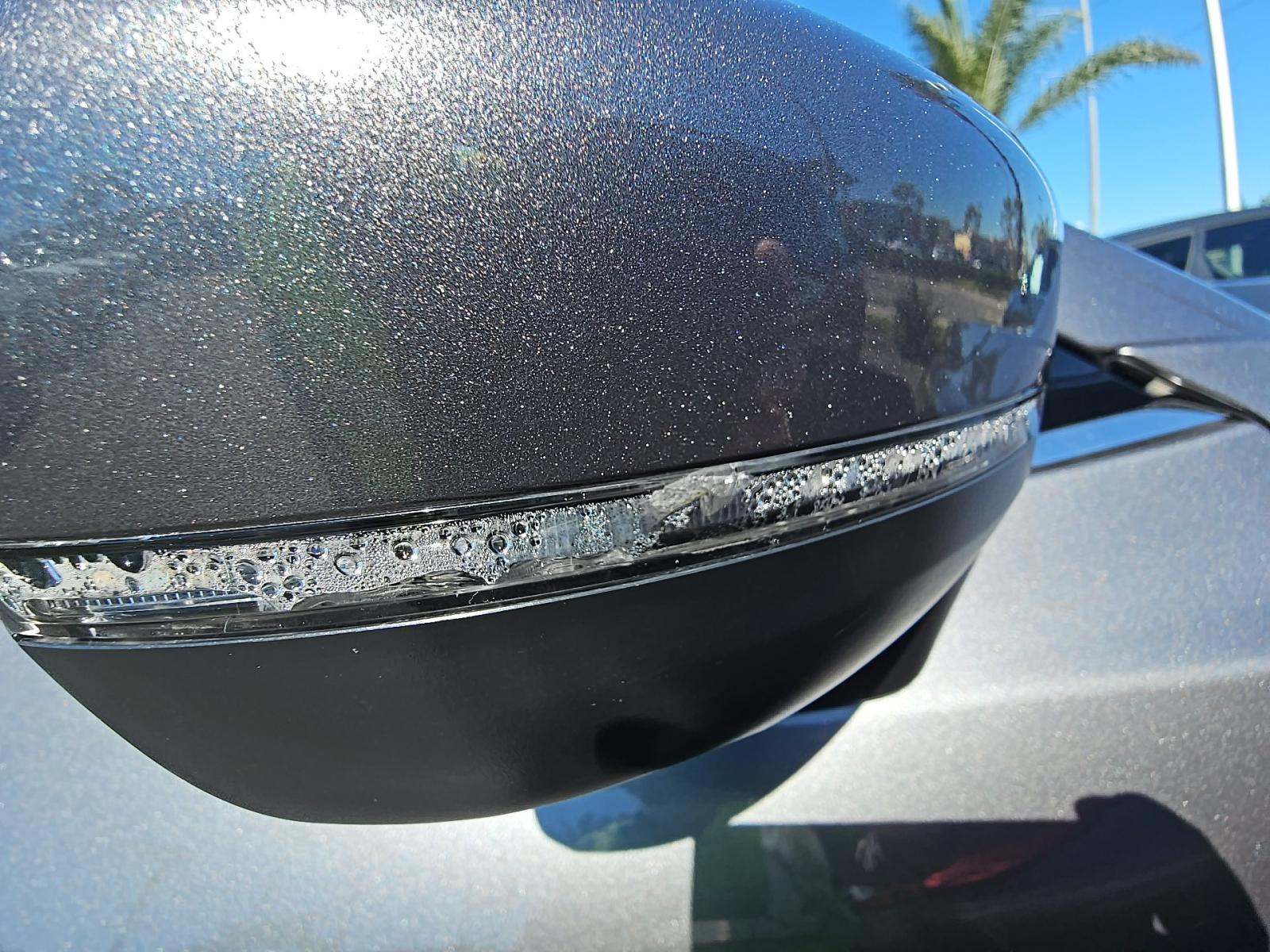 2022 Nissan Pathfinder Platinum FWD