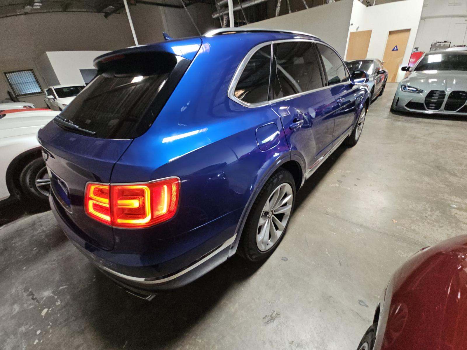 2019 Bentley Bentayga V8 AWD