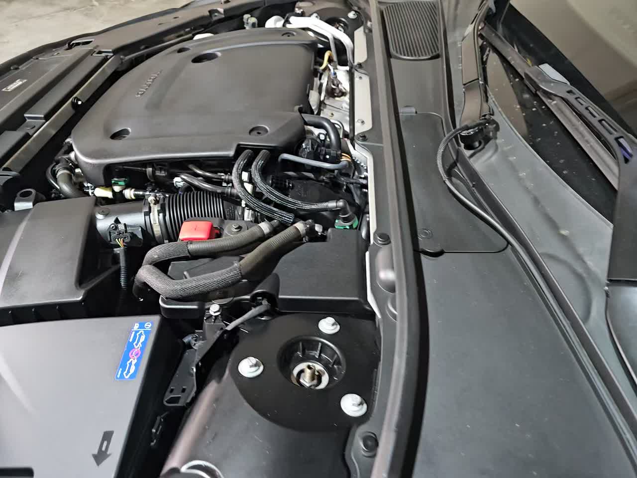 2022 Volvo S90 B6 Inscription AWD