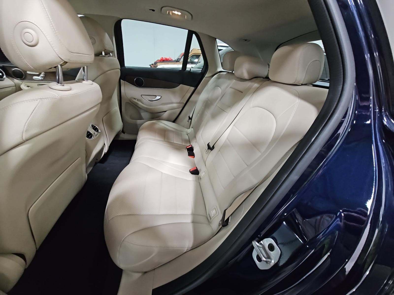 2022 Mercedes-Benz GLC GLC 300 RWD