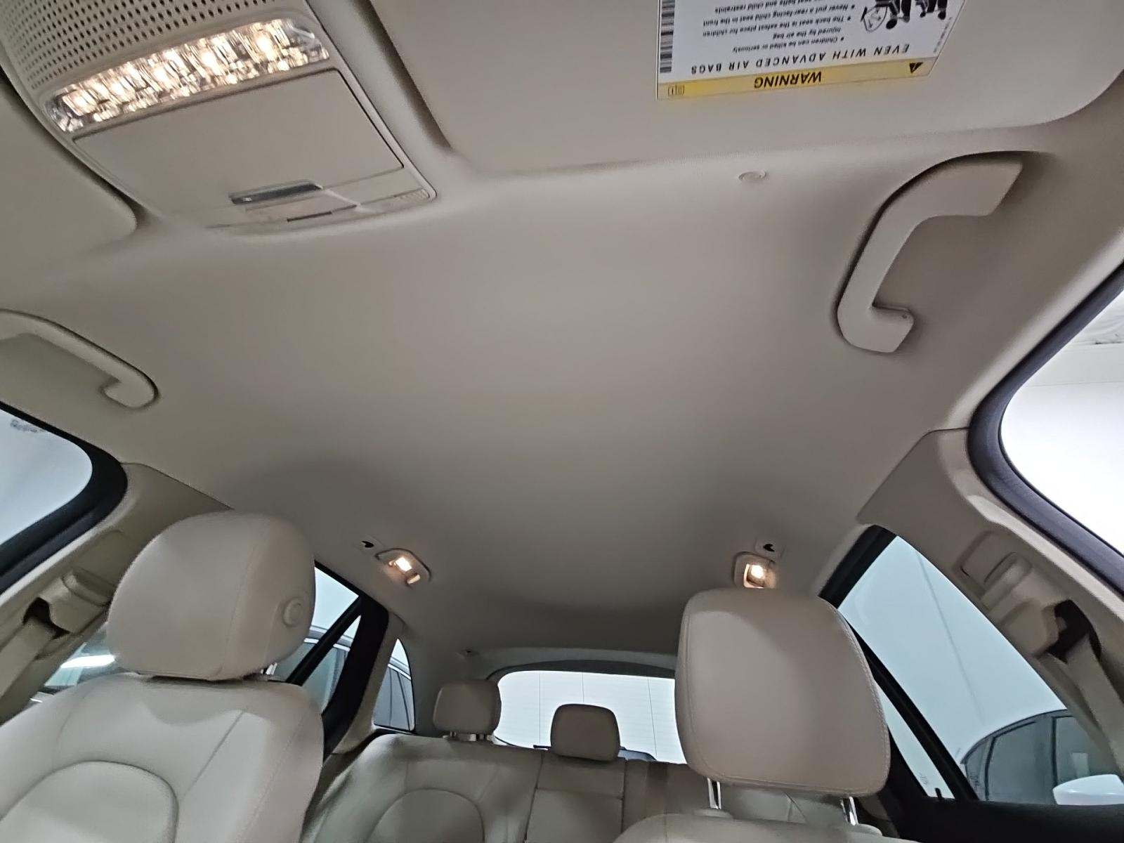 2022 Mercedes-Benz GLC GLC 300 RWD