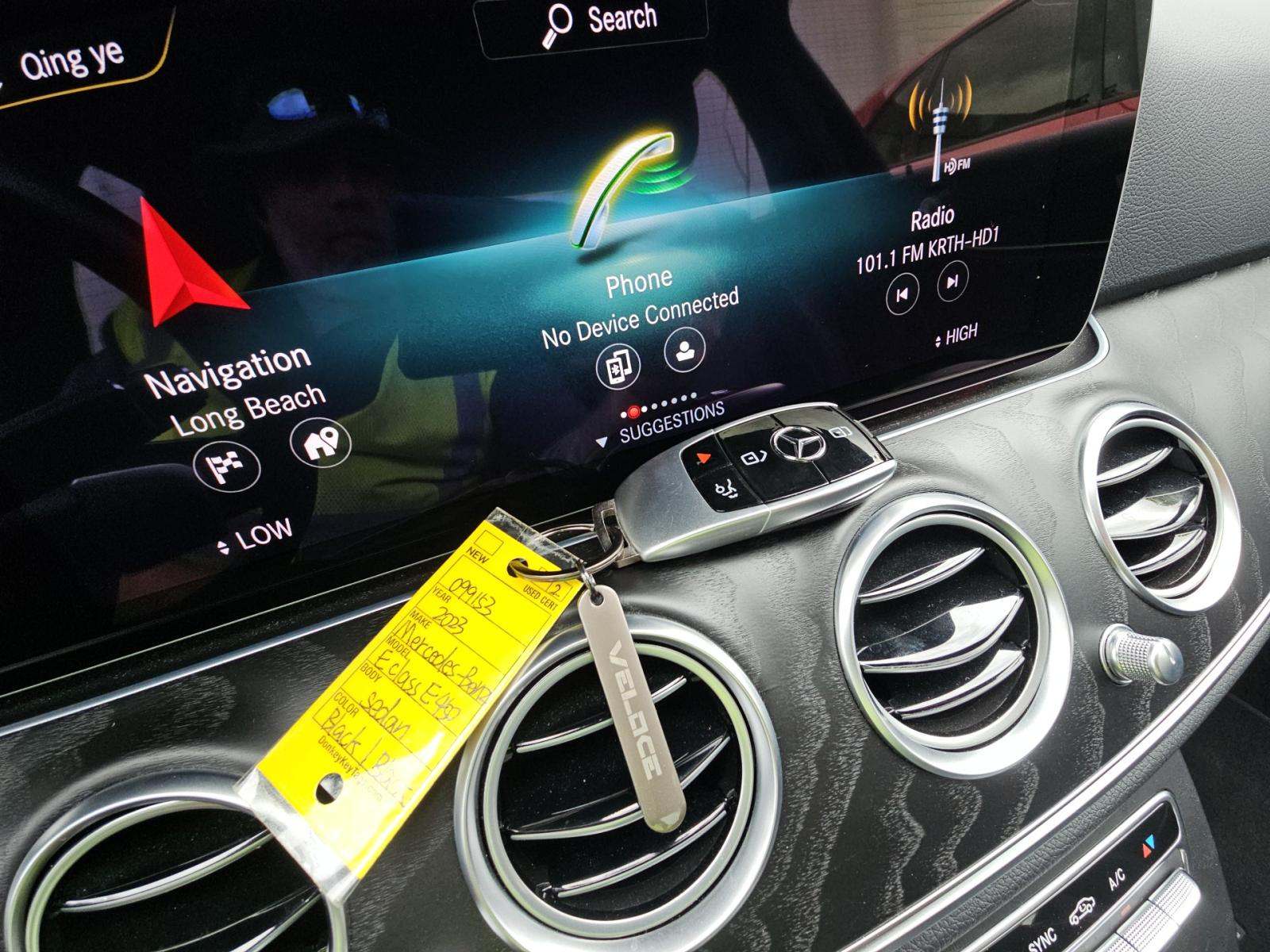 MERCEDES-BENZ E-CLASS - 4