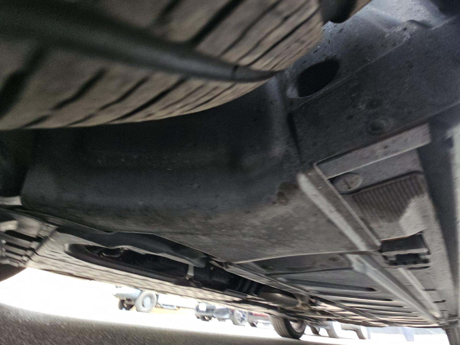 MERCEDES-BENZ E-CLASS - 3