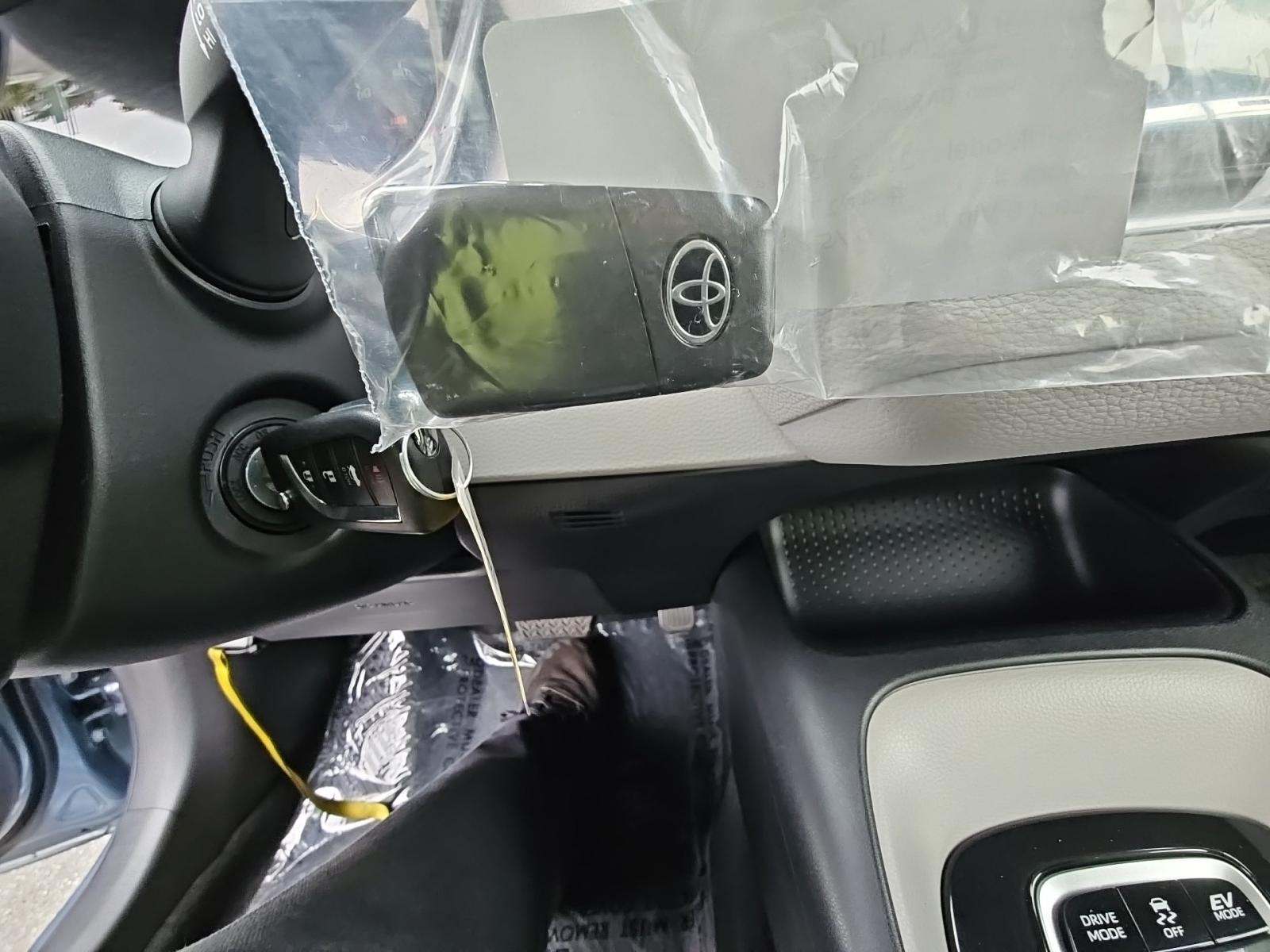 2023 Toyota Corolla Hybrid LE FWD