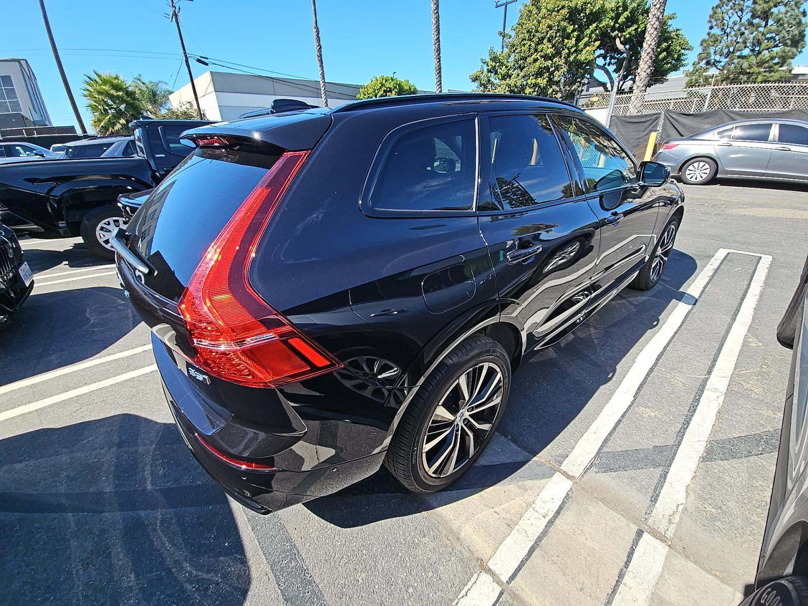 2024 Volvo XC60 B5 Plus AWD