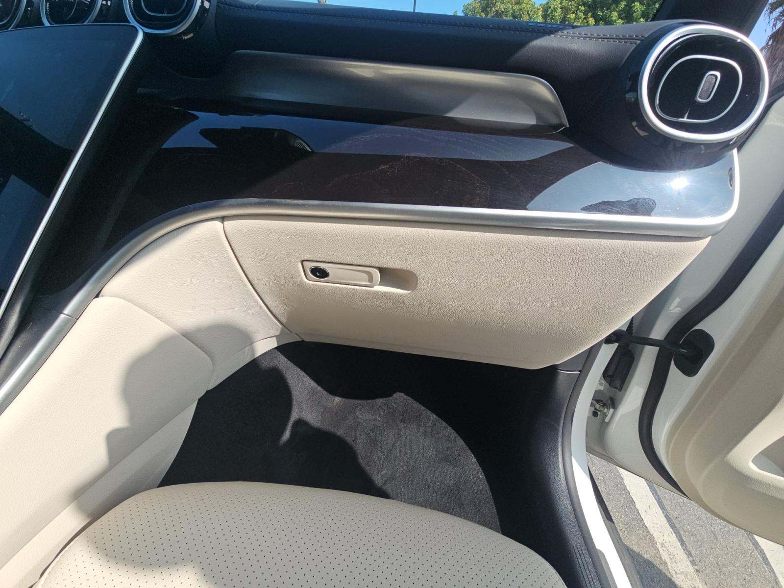 2024 Mercedes-Benz GLC GLC 300 RWD