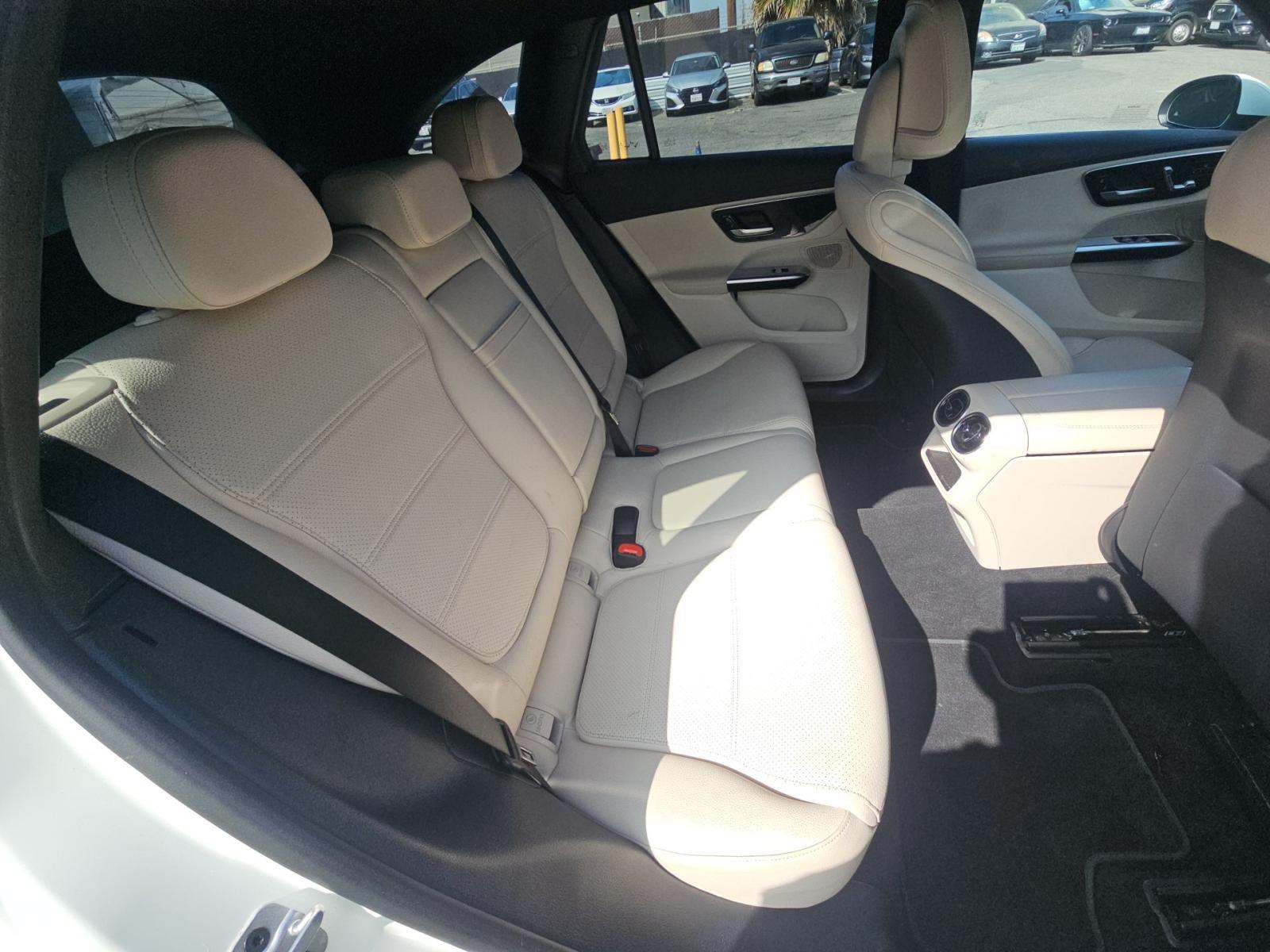 2024 Mercedes-Benz GLC GLC 300 RWD