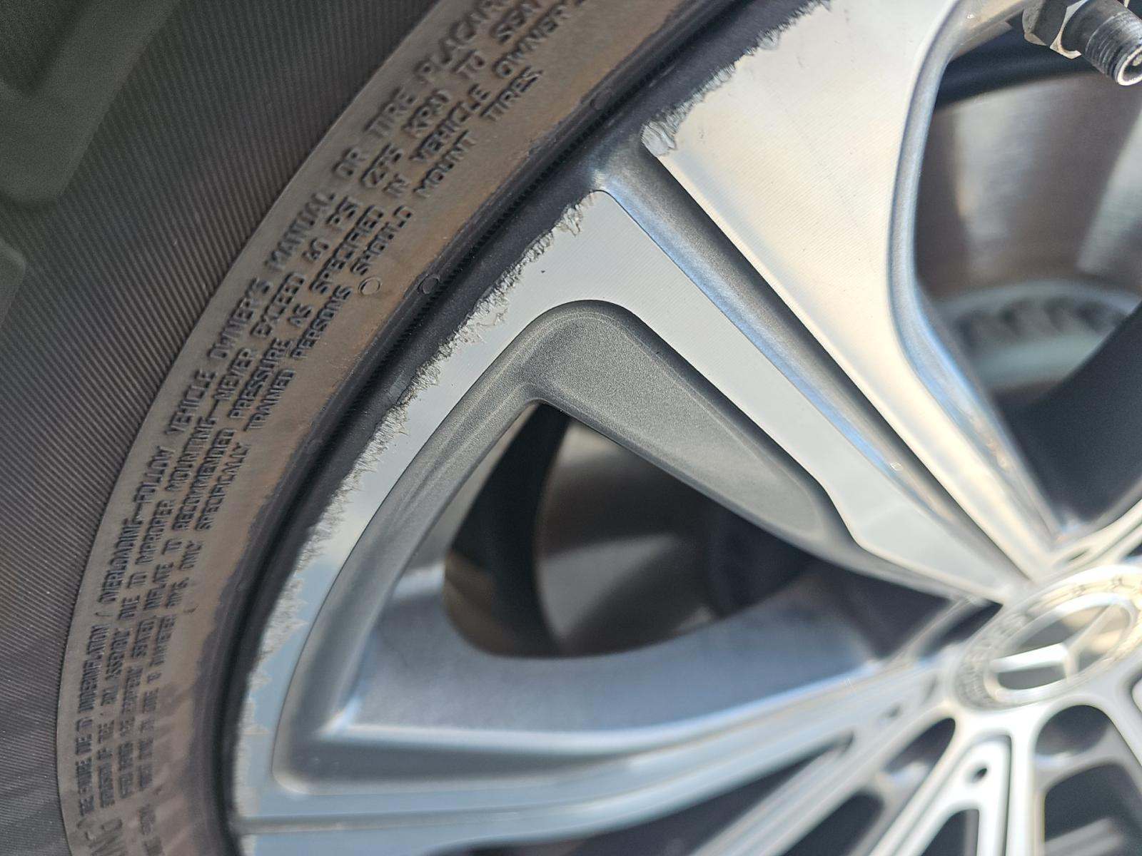 2024 Mercedes-Benz GLC GLC 300 RWD