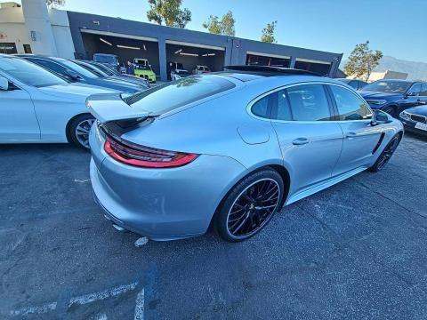 2018 Porsche Panamera 4S AWD
