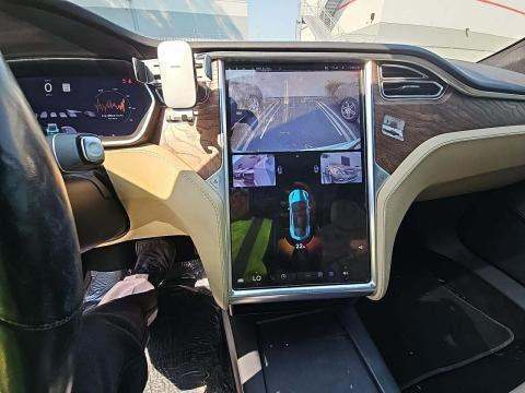 2017 Tesla Model S 75D AWD