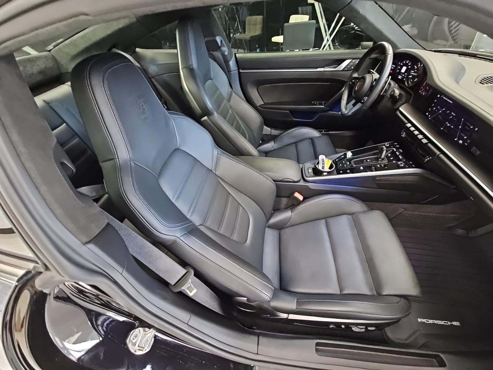 2022 Porsche 911 Carrera 4 GTS AWD