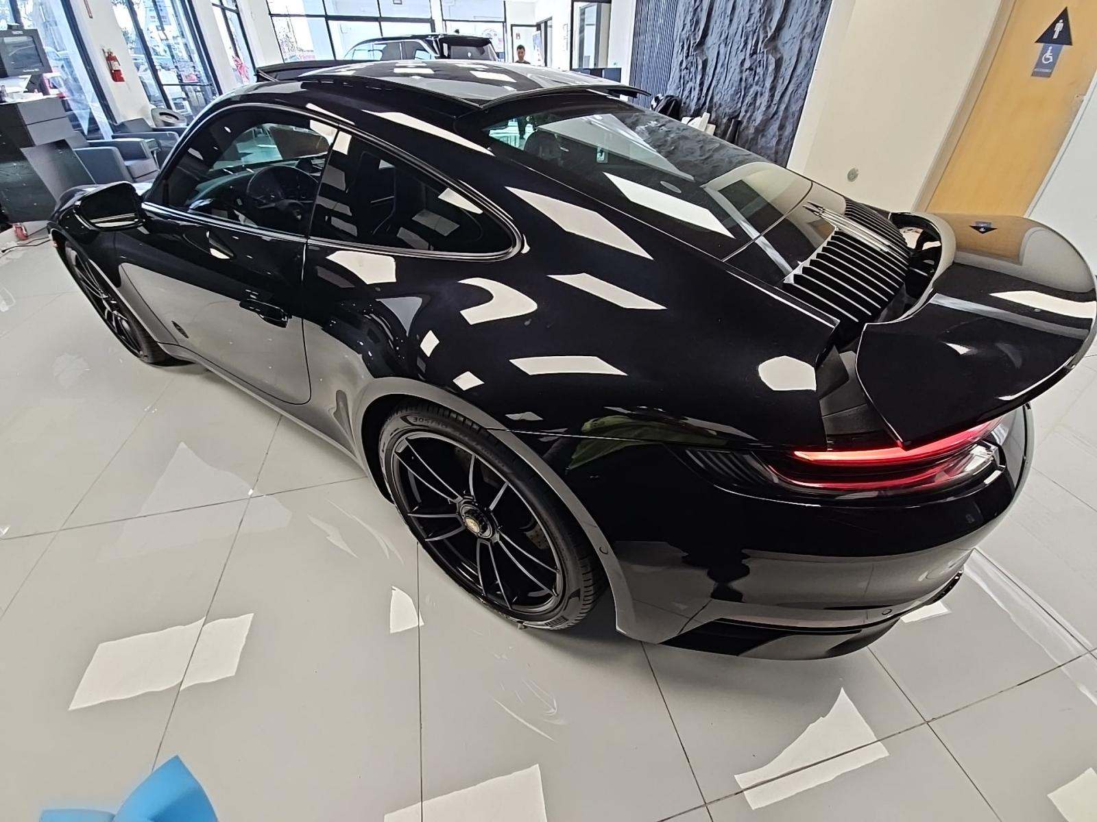 2022 Porsche 911 Carrera 4 GTS AWD