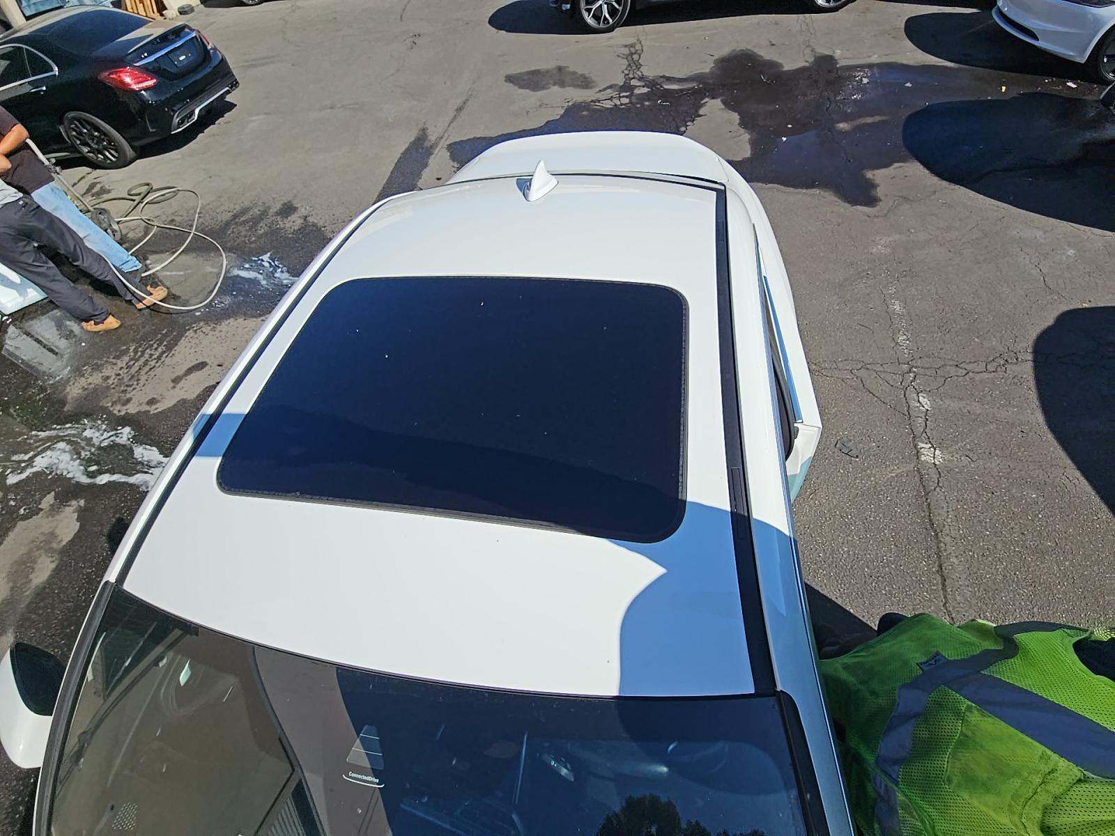 2022 BMW 2 Series 230i RWD