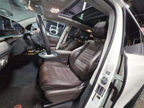 MERCEDES-BENZ GLS - 6