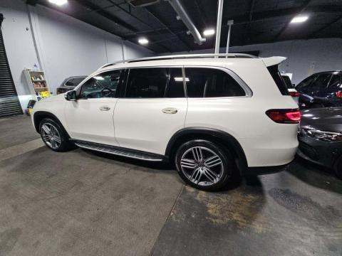 MERCEDES-BENZ GLS - 2