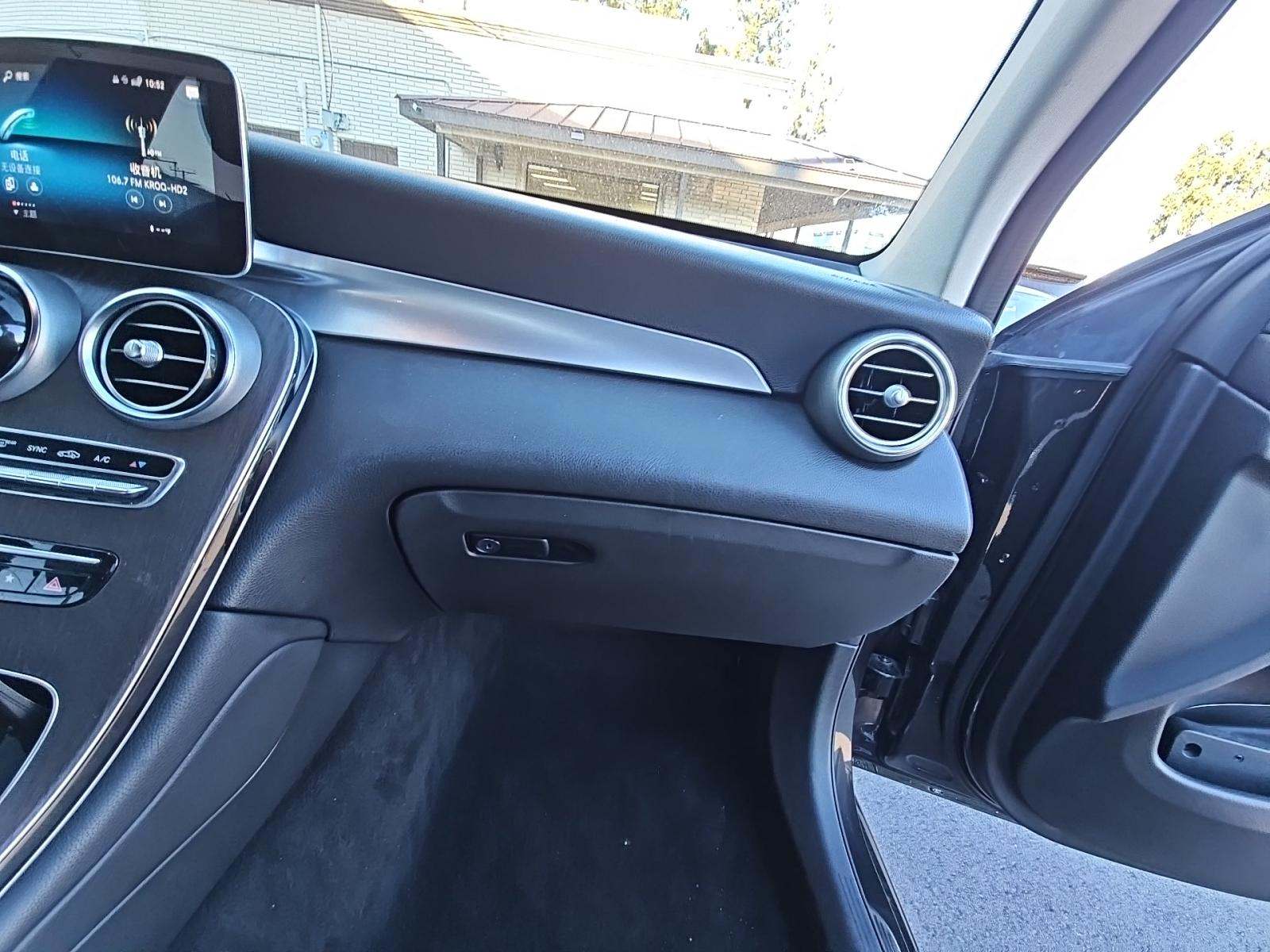 2022 Mercedes-Benz GLC GLC 300 RWD