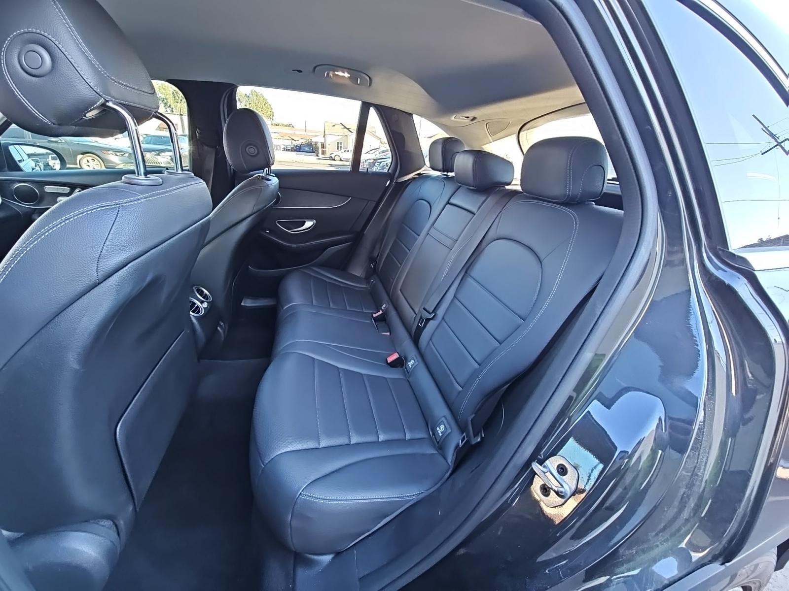 2022 Mercedes-Benz GLC GLC 300 RWD