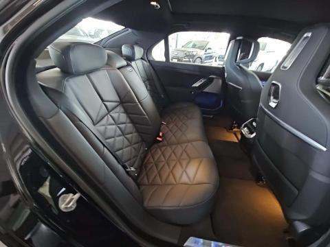 2025 BMW 7 Series 740i xDrive AWD