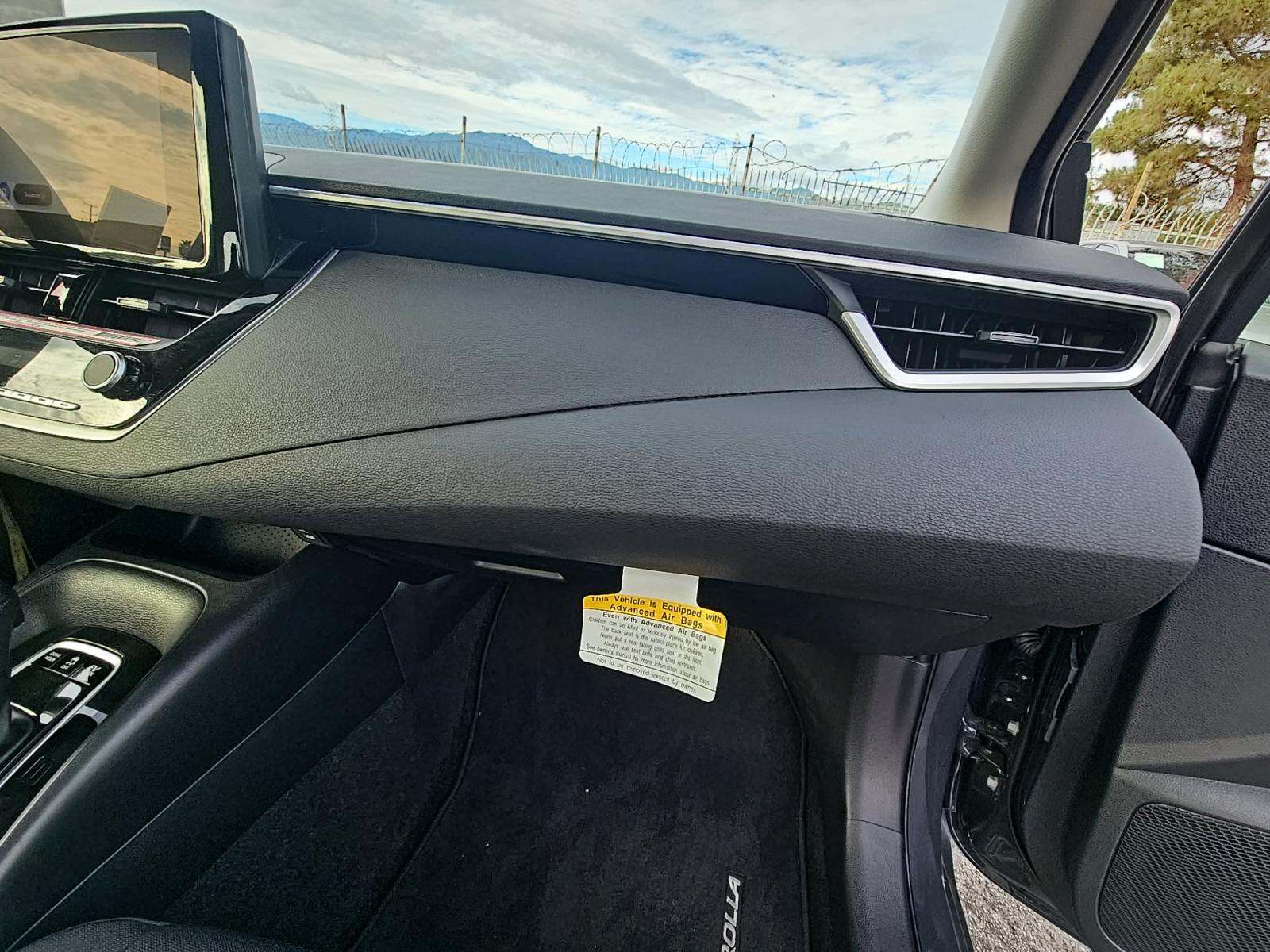 2024 Toyota Corolla Hybrid LE FWD