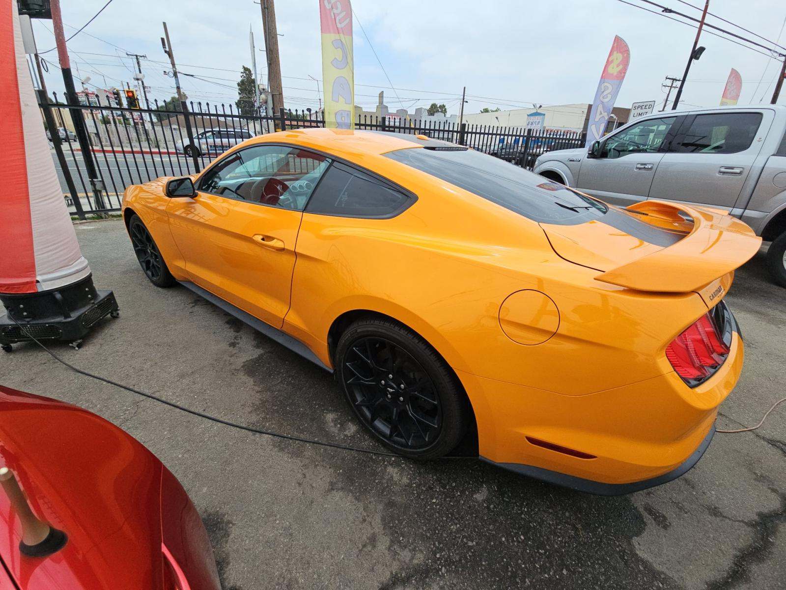 2018 Ford Mustang EcoBoost RWD