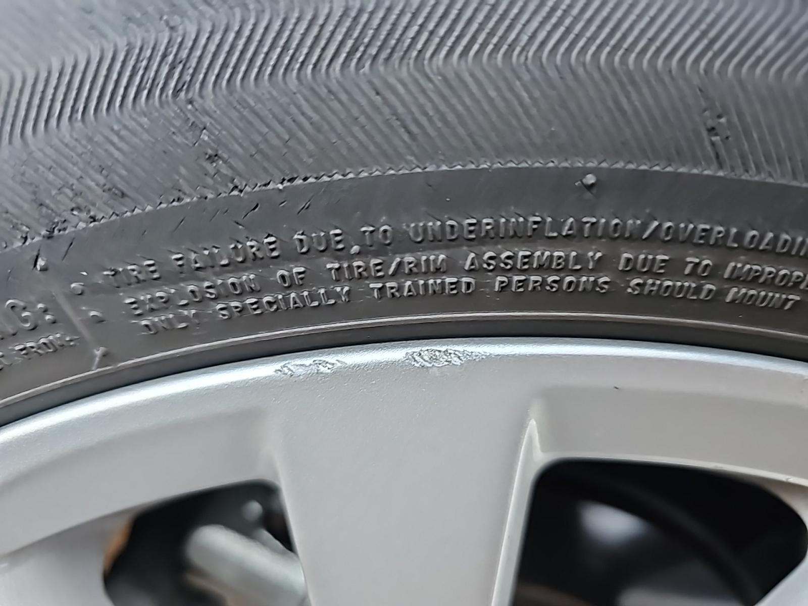 2023 Toyota Camry LE FWD