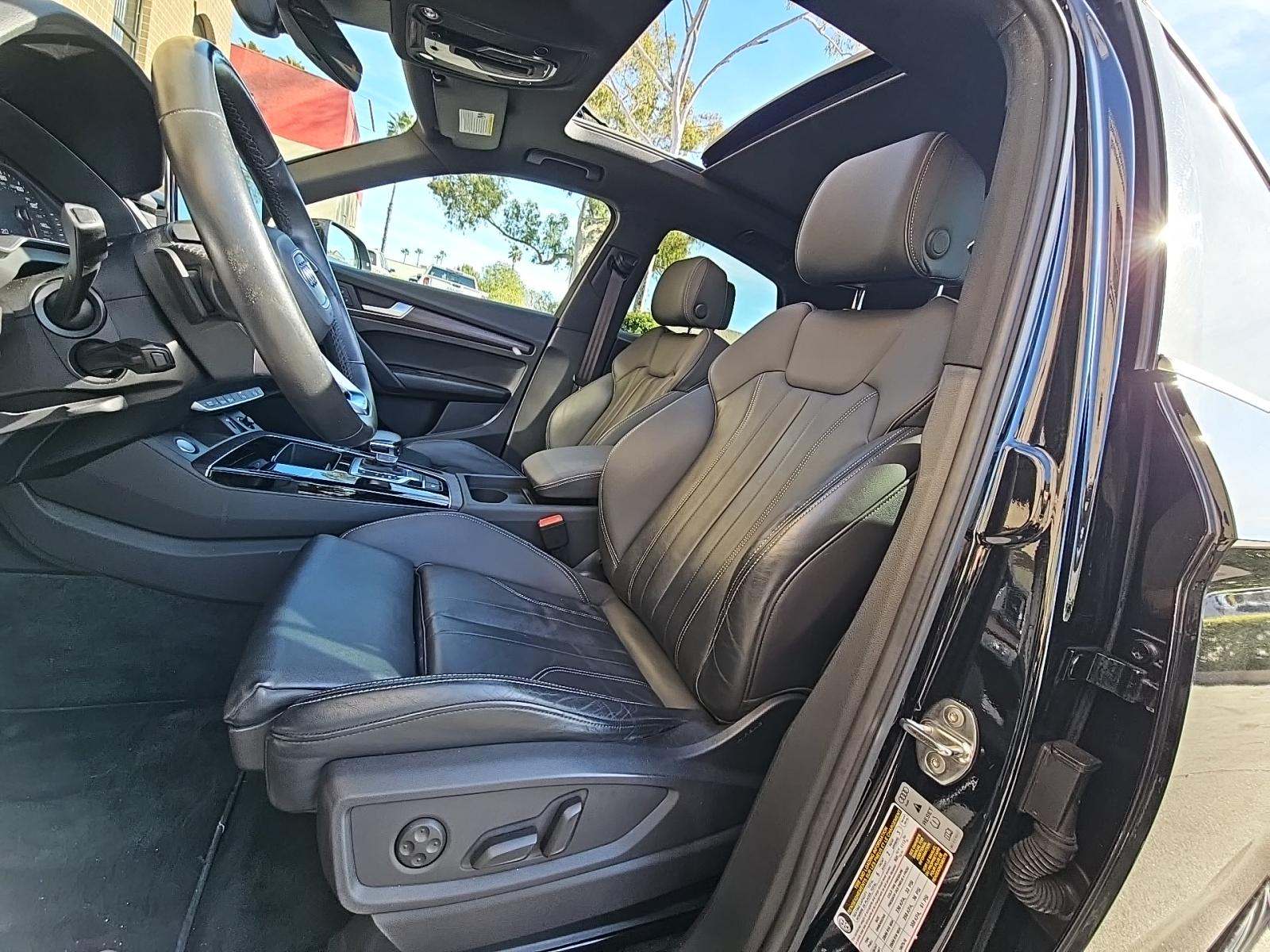 2023 Audi Q5 S line Premium AWD