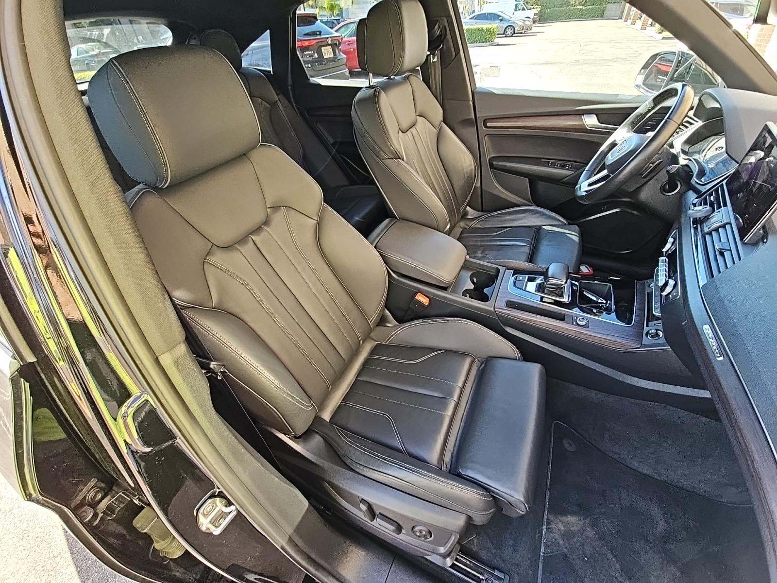 2023 Audi Q5 S line Premium AWD