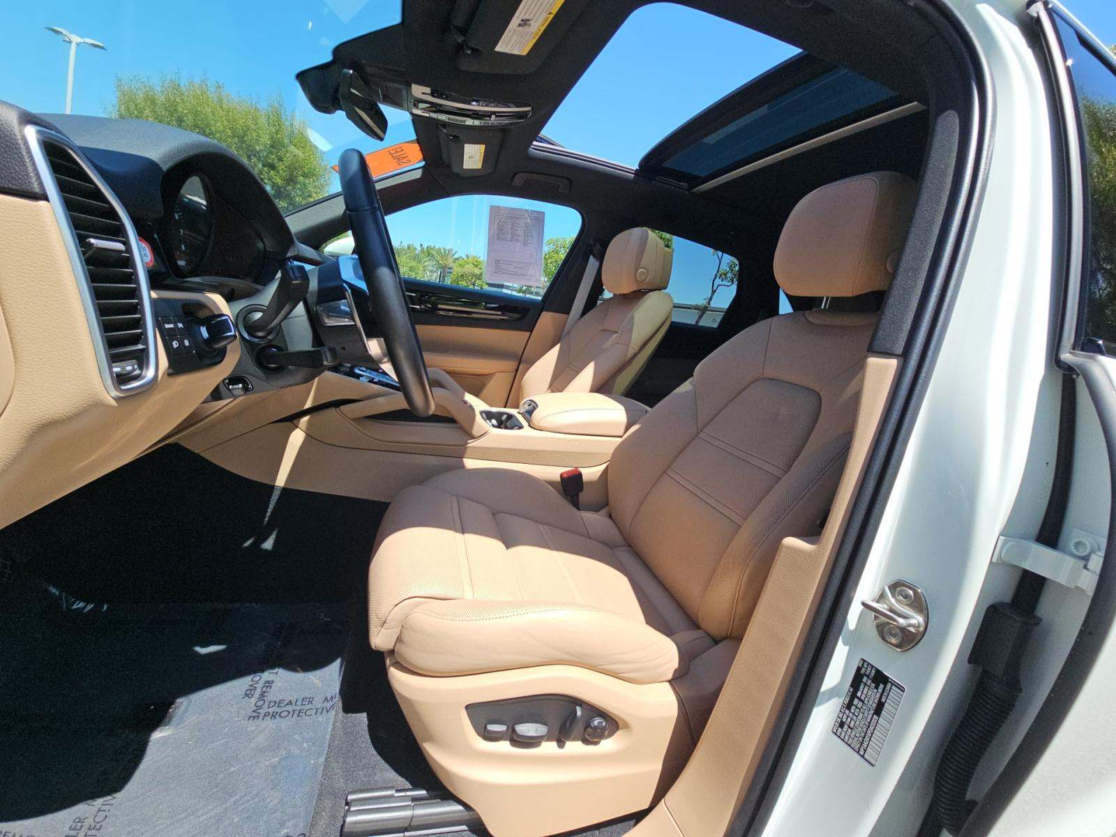 PORSCHE CAYENNE - 2