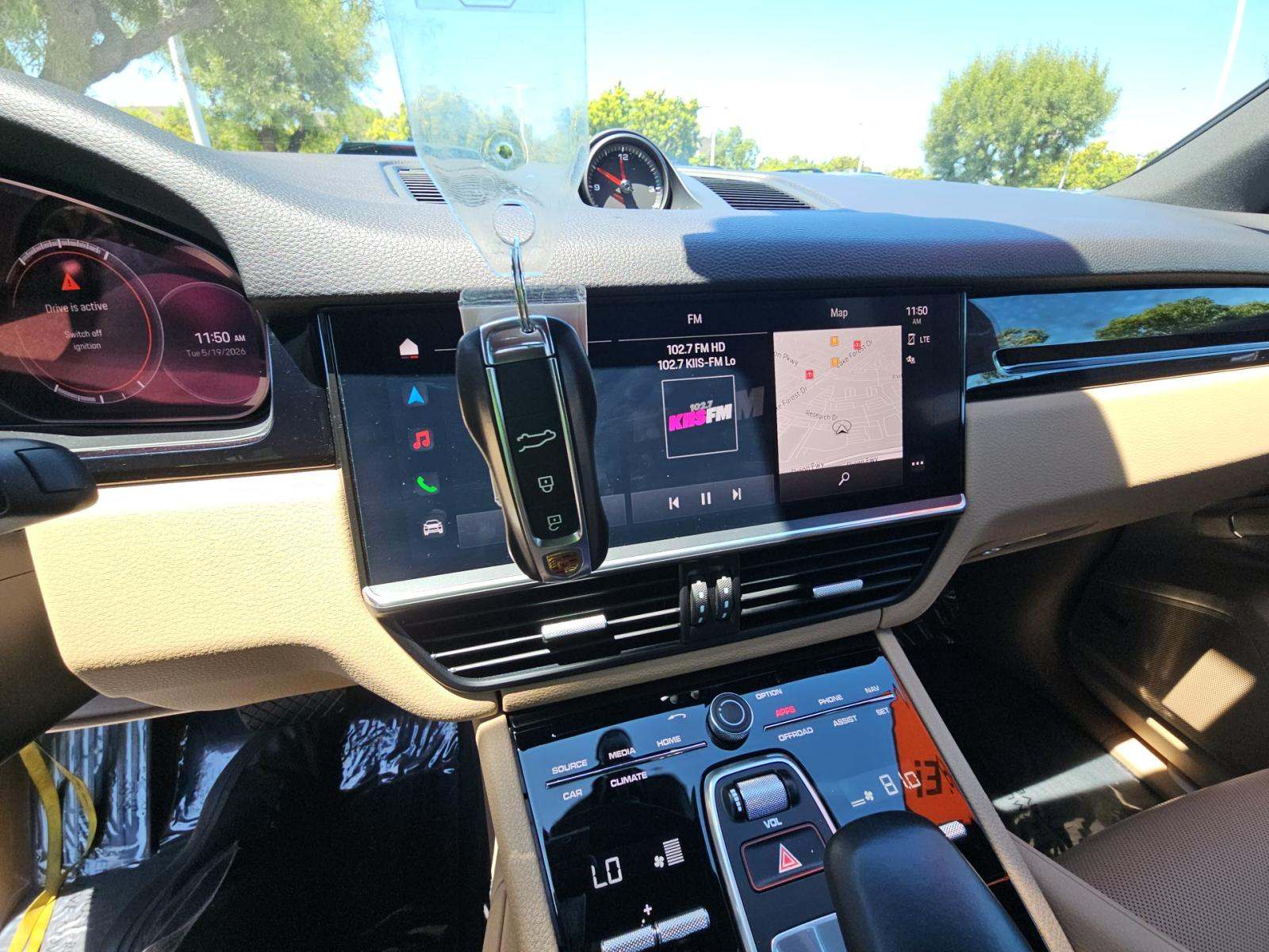 PORSCHE CAYENNE - 4