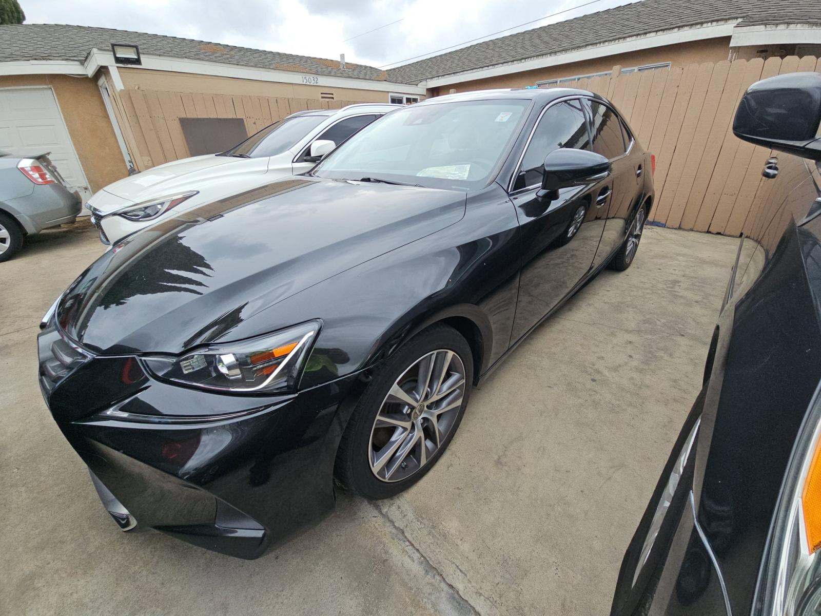 2019 Lexus IS IS 300 RWD