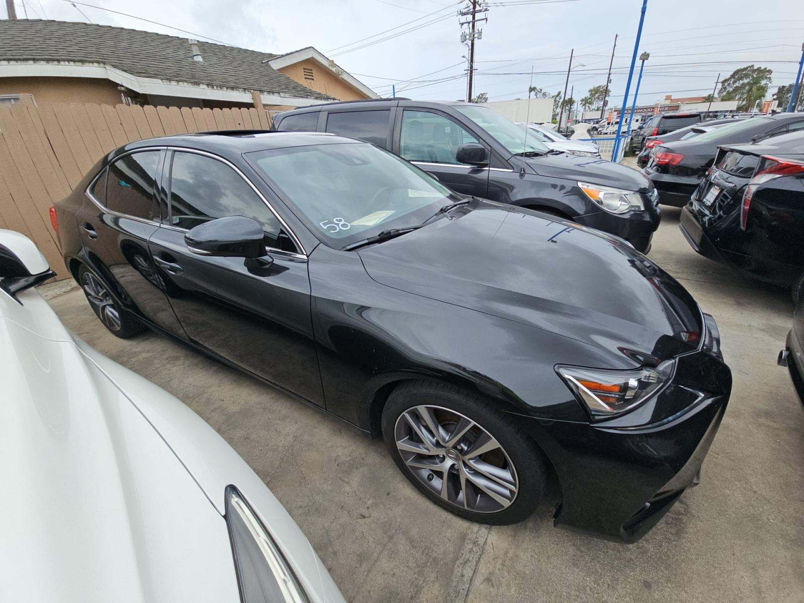 2019 Lexus IS IS 300 RWD