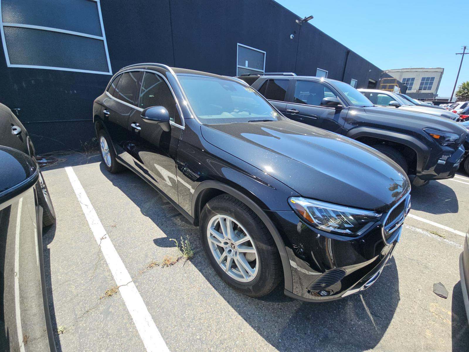 2026 Mercedes-Benz GLC GLC 300 AWD