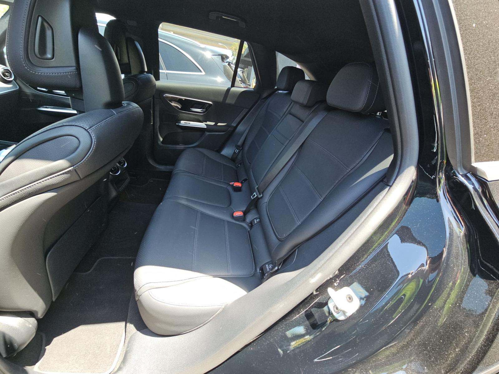 2026 Mercedes-Benz GLC GLC 300 AWD