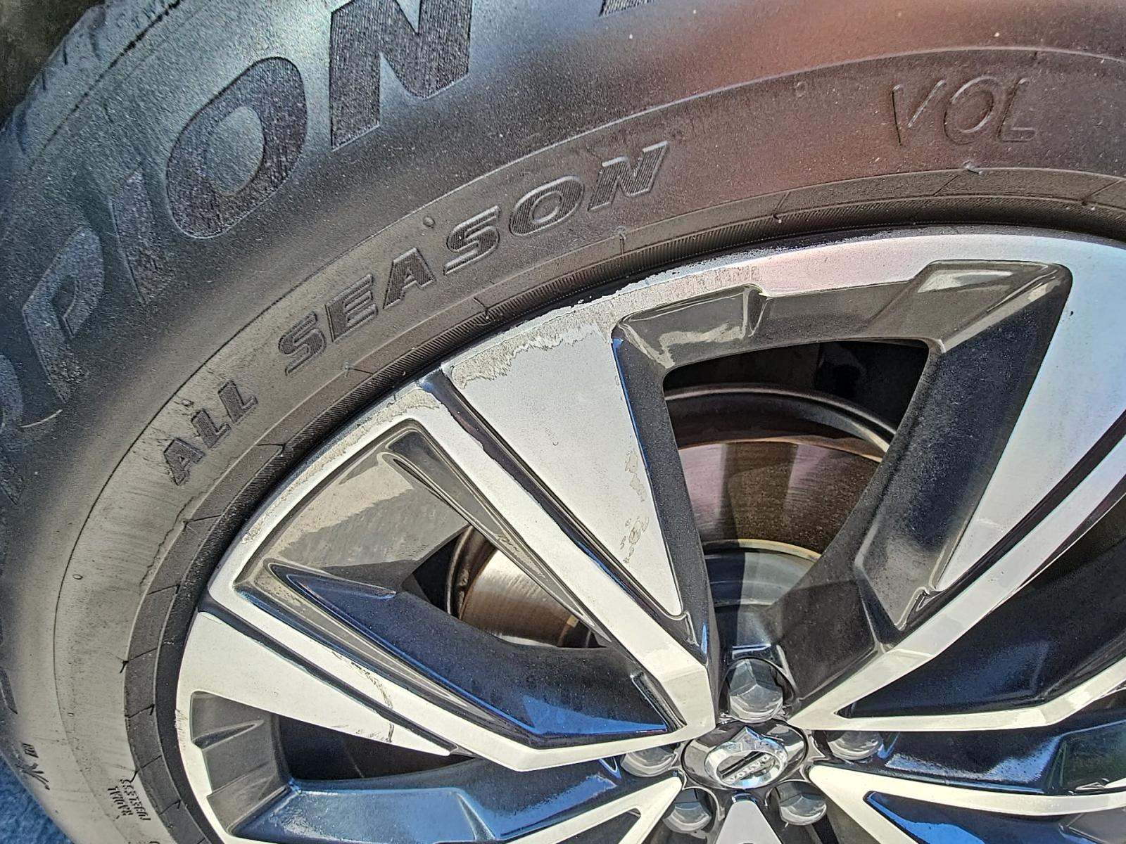 2024 Volvo XC60 B5 Core AWD