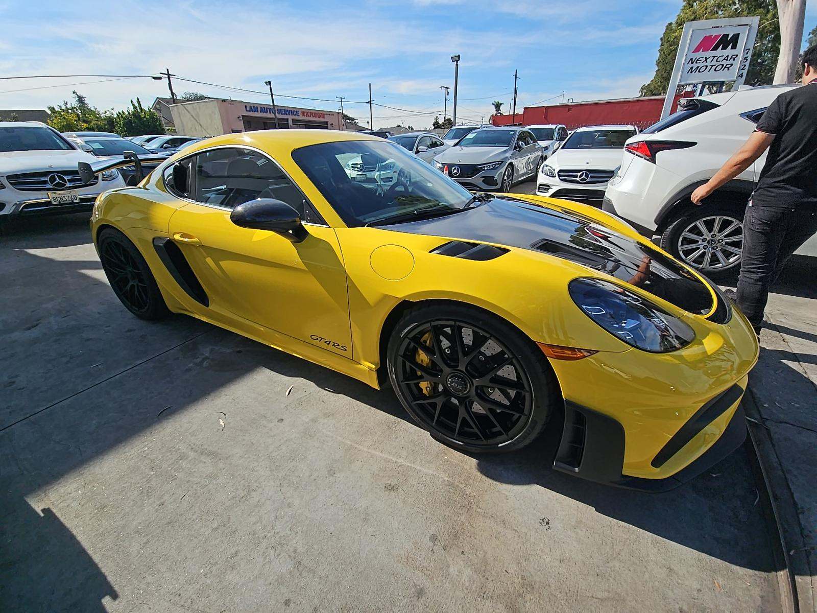 2024 Porsche 718 Cayman GT4 RS RWD