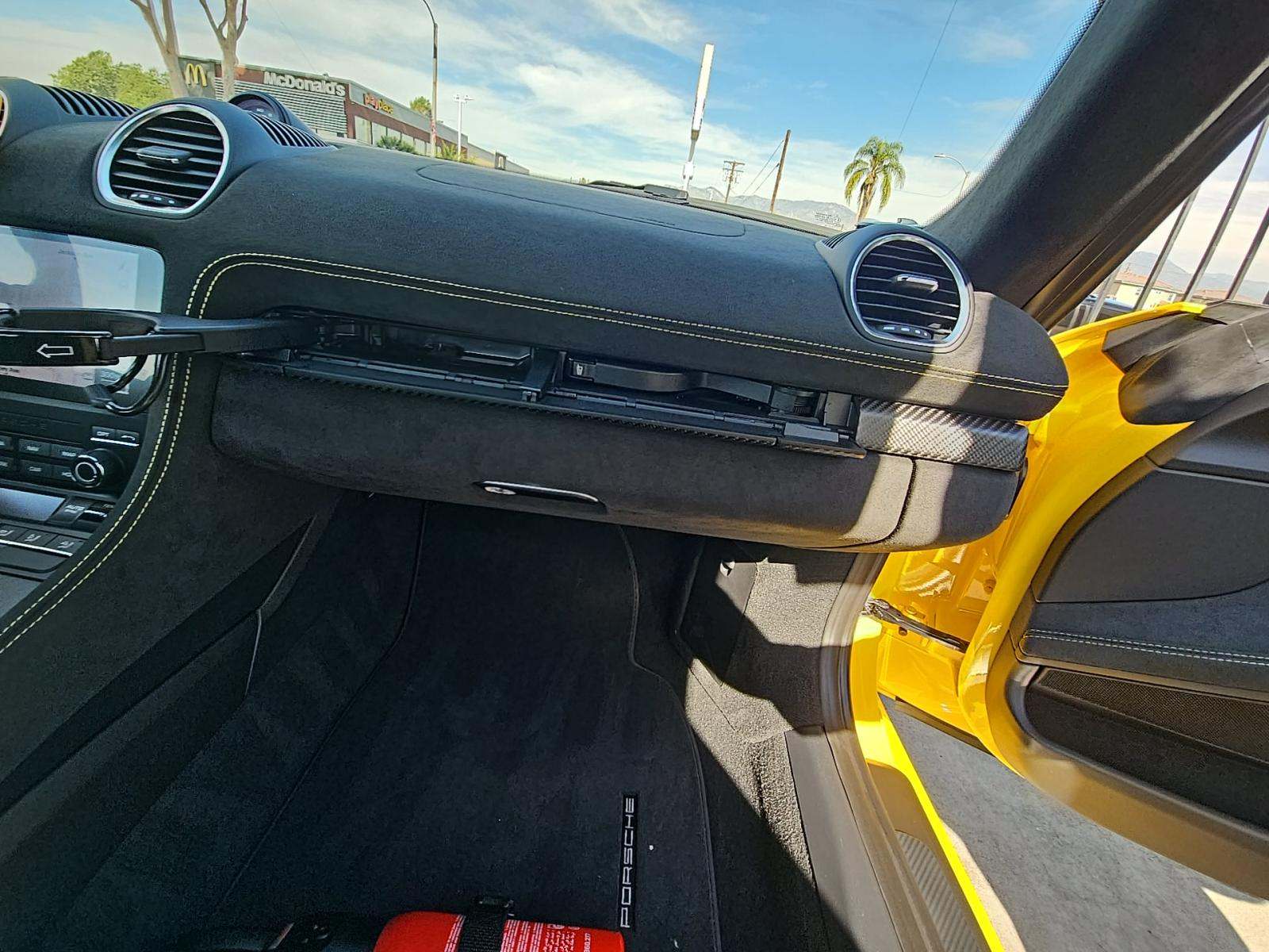 2024 Porsche 718 Cayman GT4 RS RWD