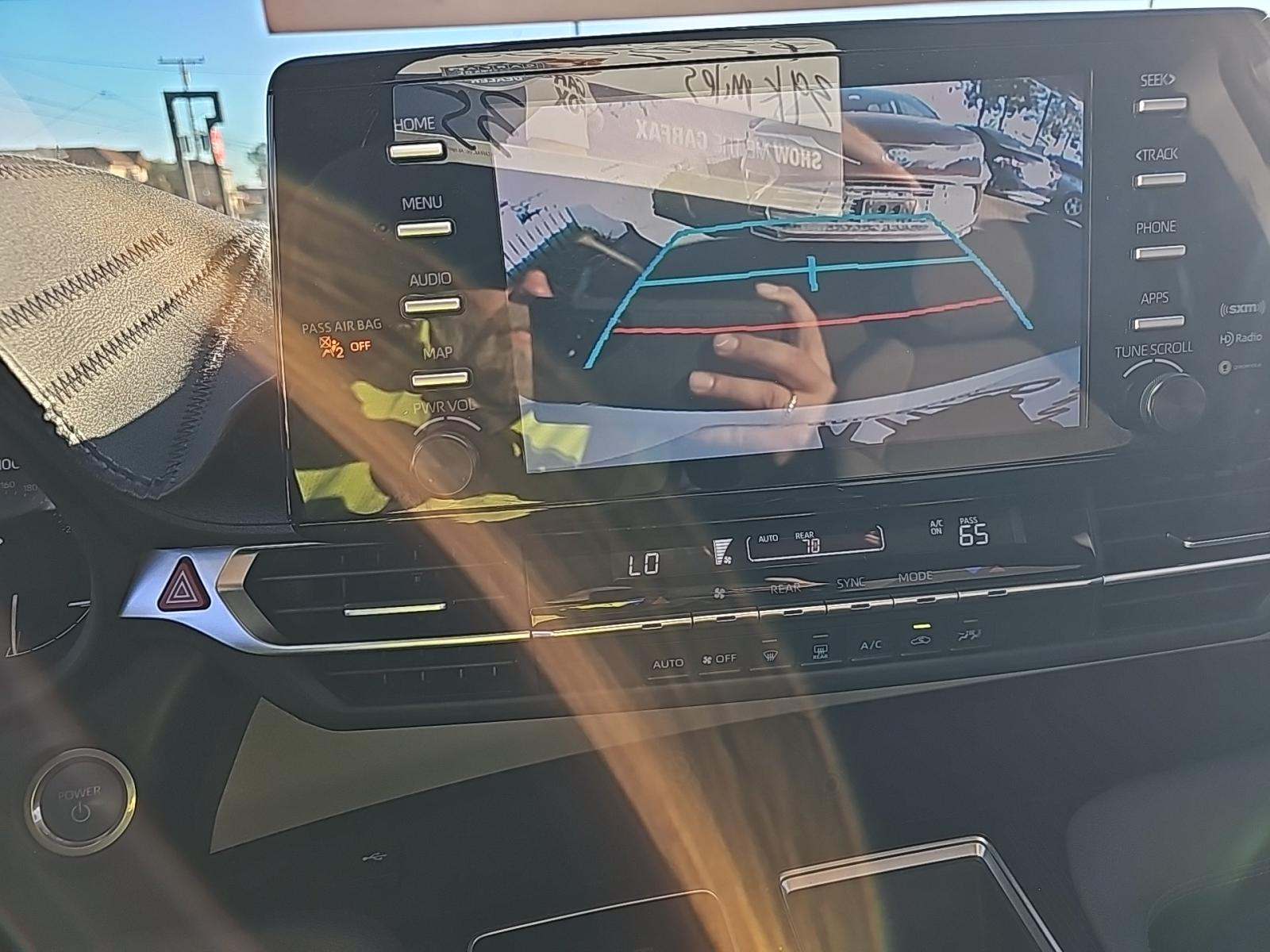 2023 Toyota Sienna LE FWD