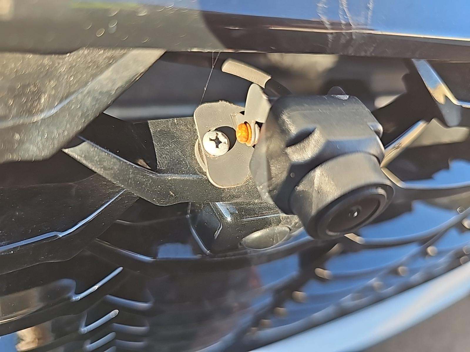 2023 Toyota Sienna LE FWD