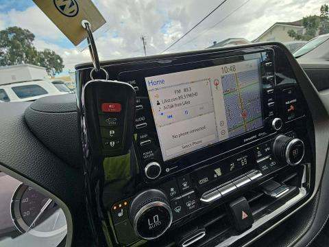 2022 Toyota Highlander XLE FWD