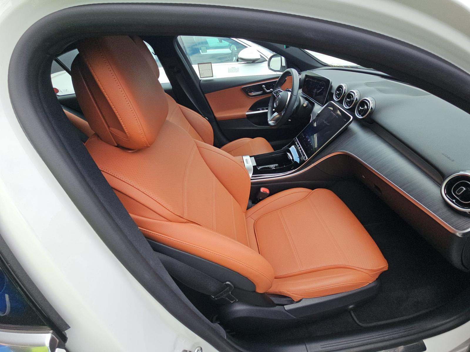 2025 Mercedes-Benz C-Class C 300 RWD