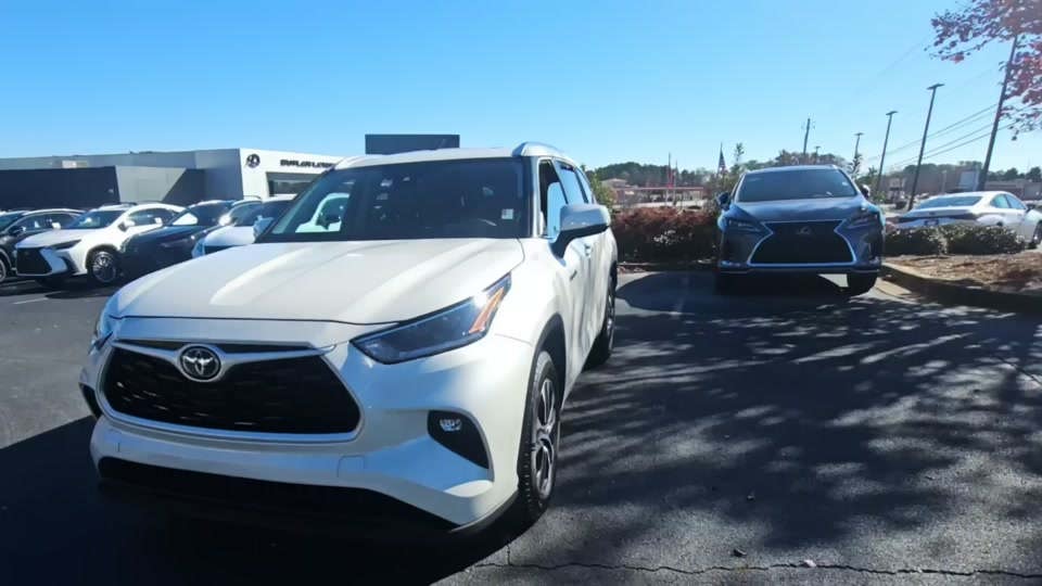 2021 Toyota Highlander Hybrid XLE