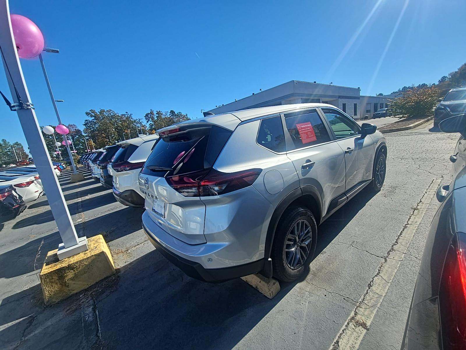 2025 Nissan Rogue S FWD