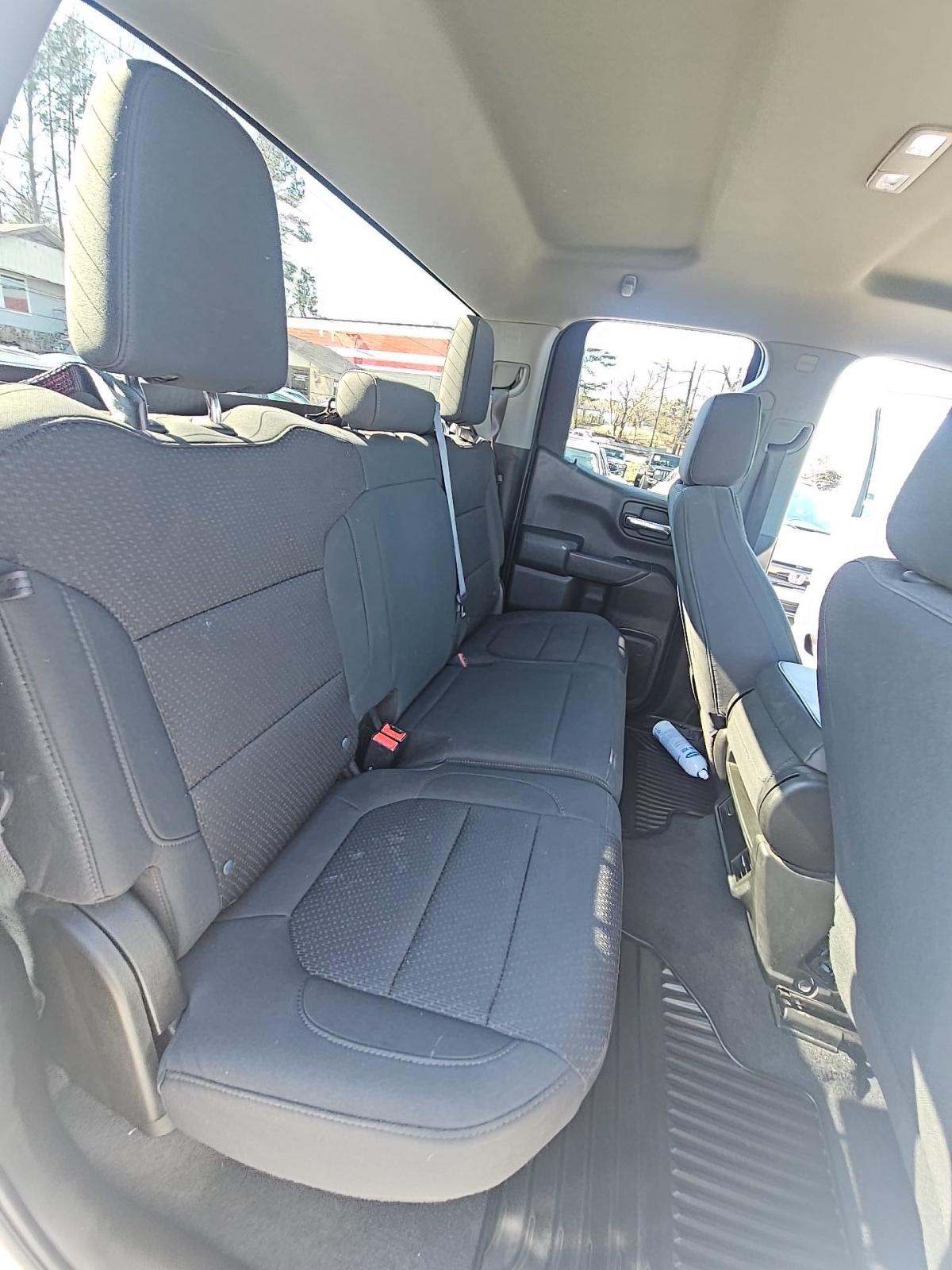 2020 Chevrolet Silverado 1500 Custom AWD