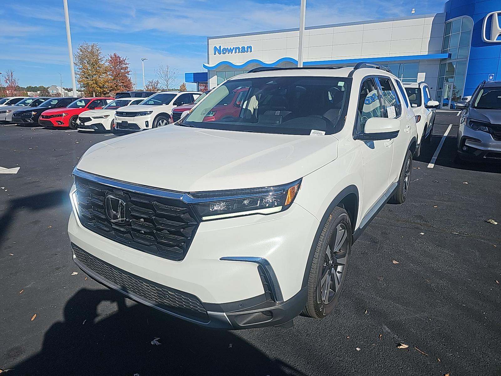 2025 Honda Pilot Touring AWD