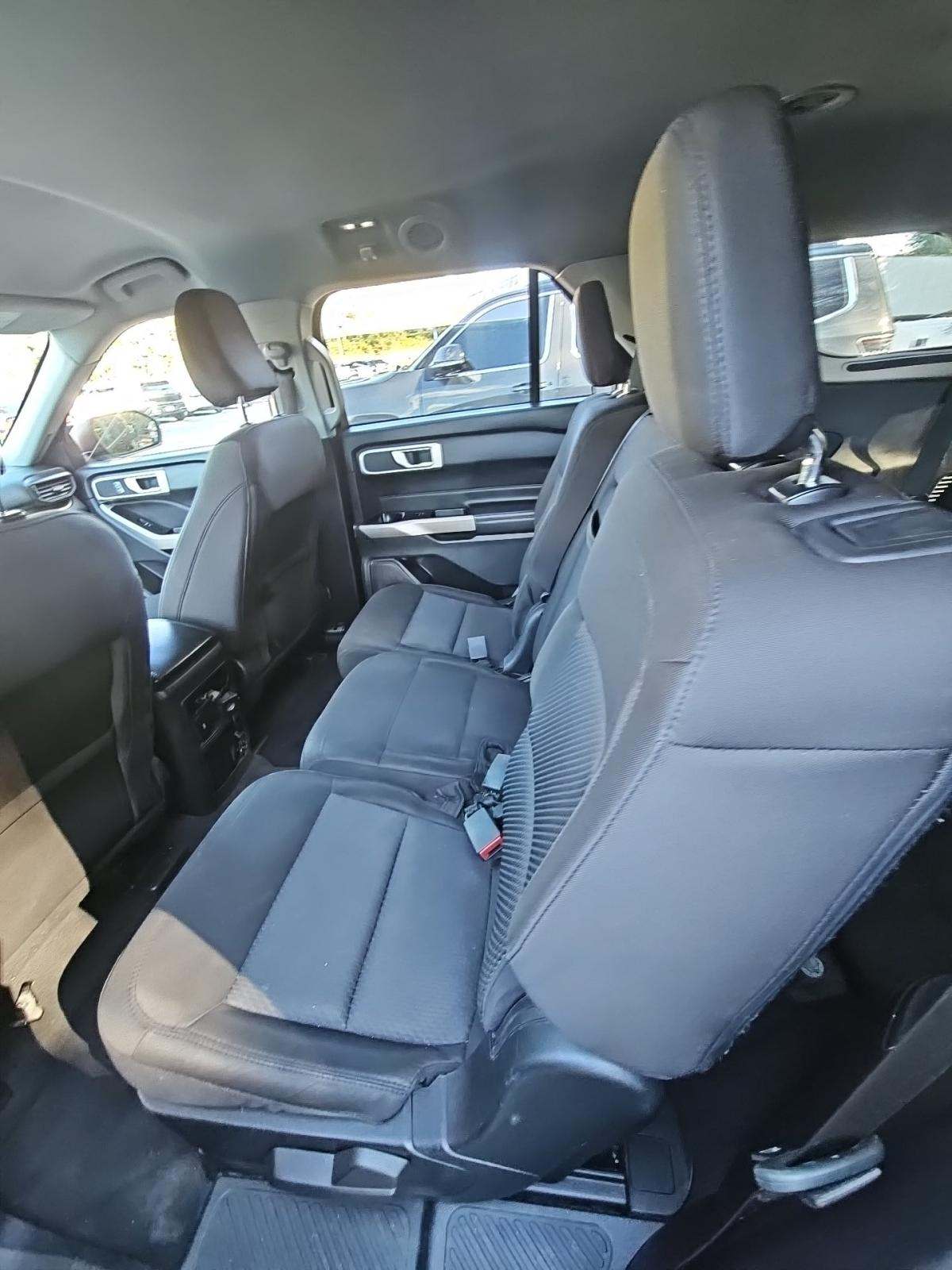 2022 Ford Explorer XLT RWD