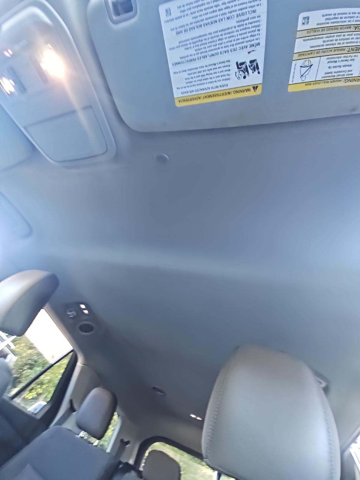 2022 Ford Explorer XLT RWD