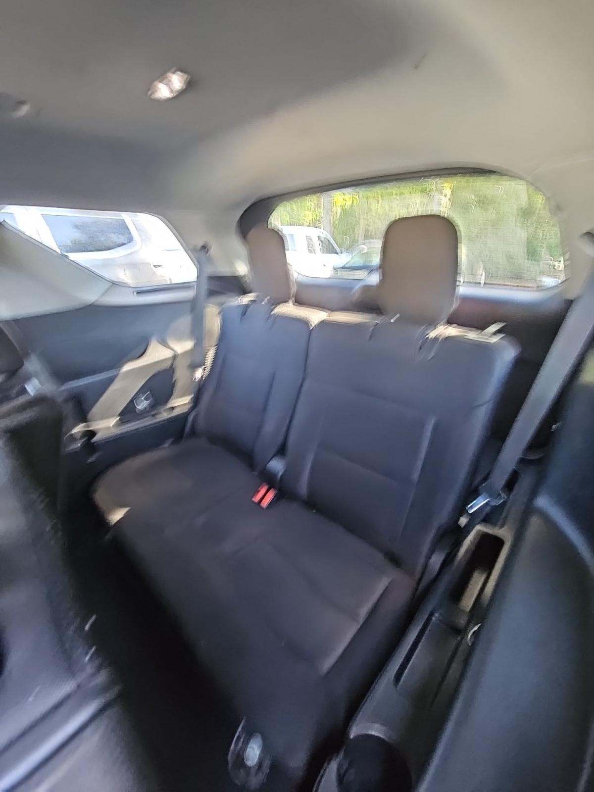 2022 Ford Explorer XLT RWD