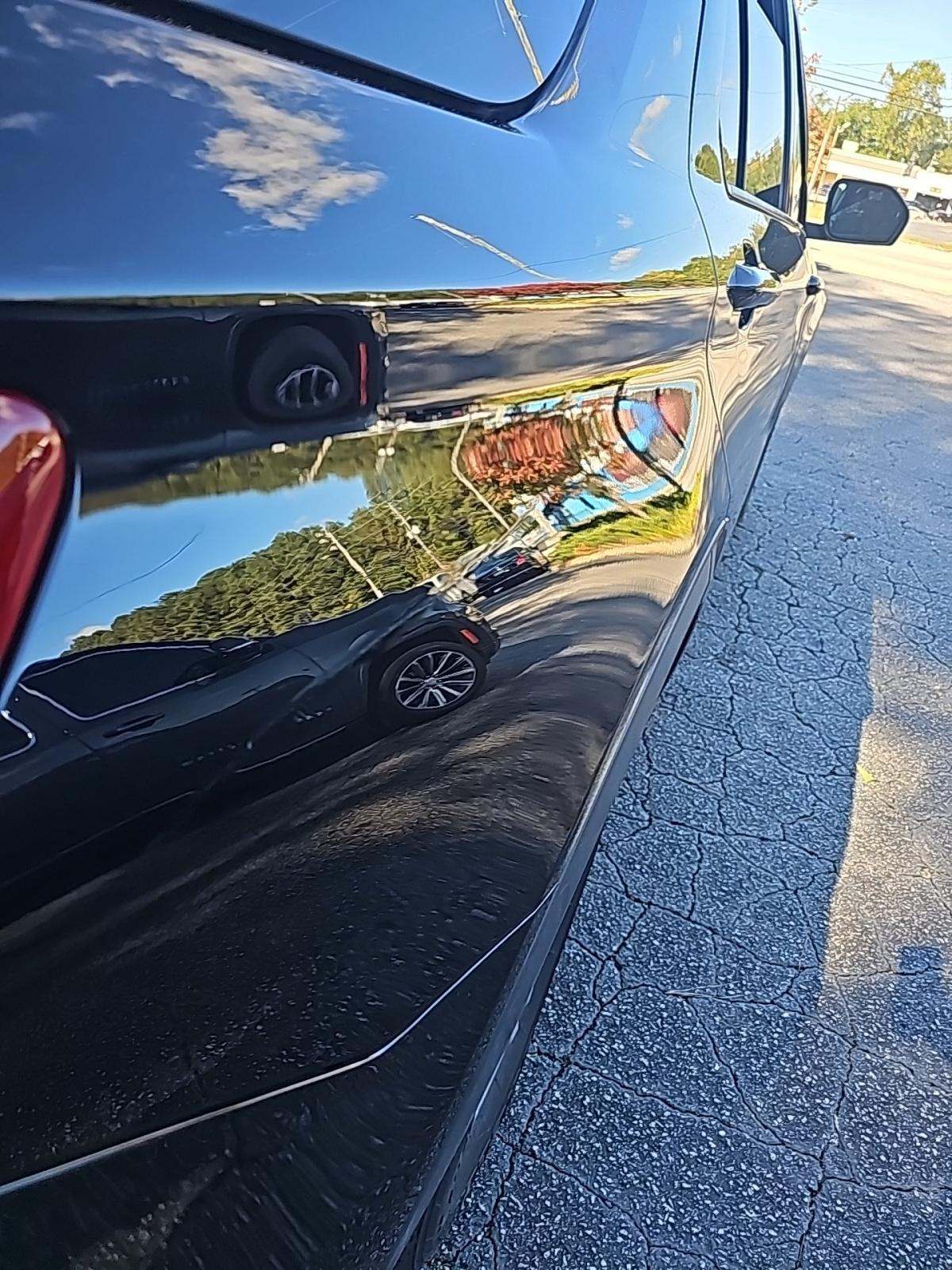 2022 Ford Explorer XLT RWD