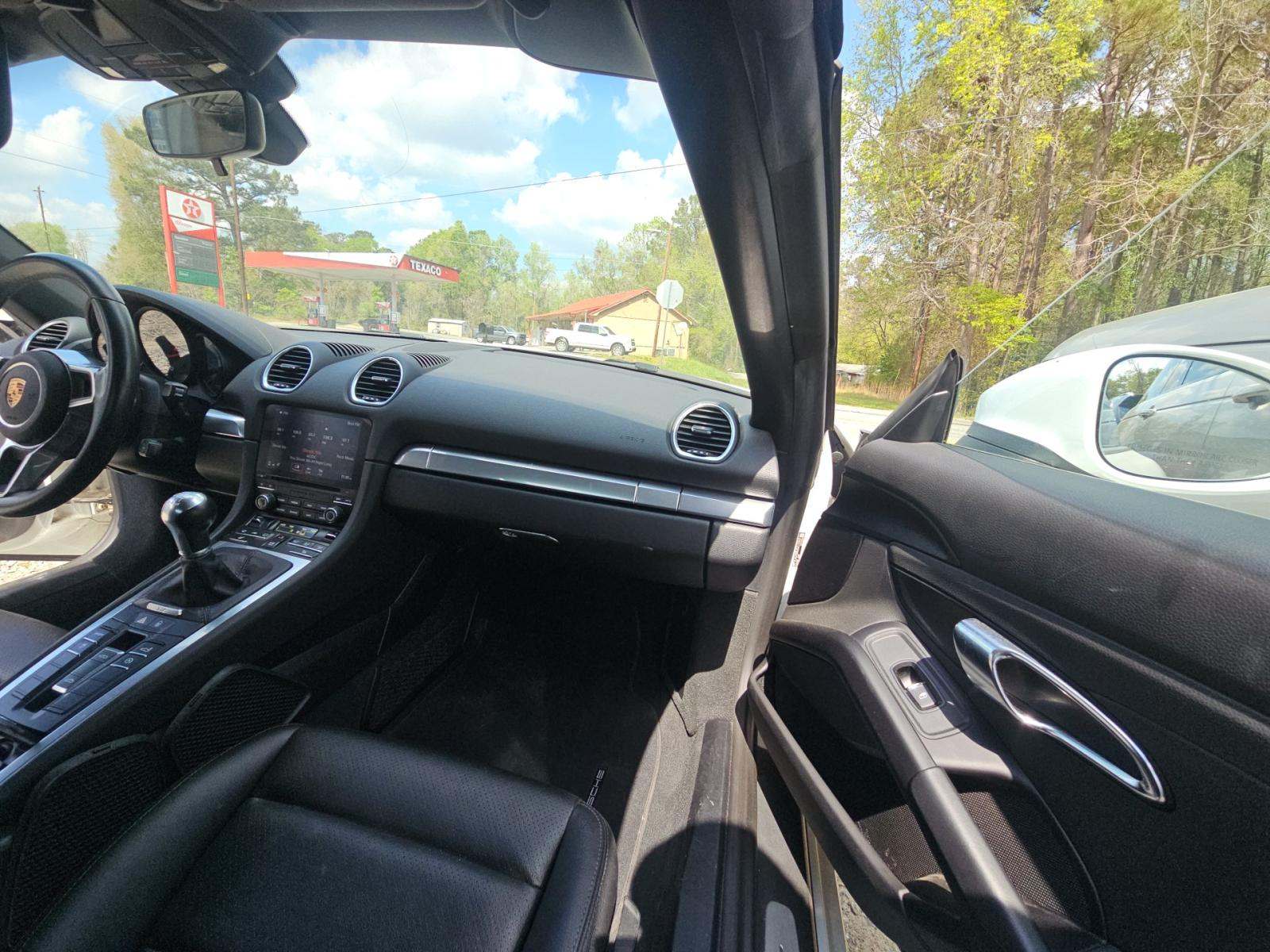 2018 Porsche 718 Boxster Base RWD